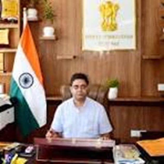 'DC Kishtwar imposes ban on storage, sale & use of Firecrackers/bangers'
